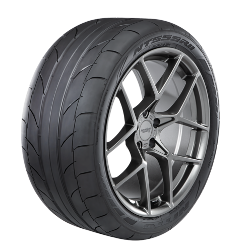 NT555RII P305/45R18 103W LL 28.7